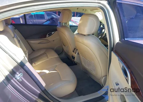 2010 Buick Lacrosse Cxl z USA, uszkodzony, nr VIN 1G4GC5EG7AF180550